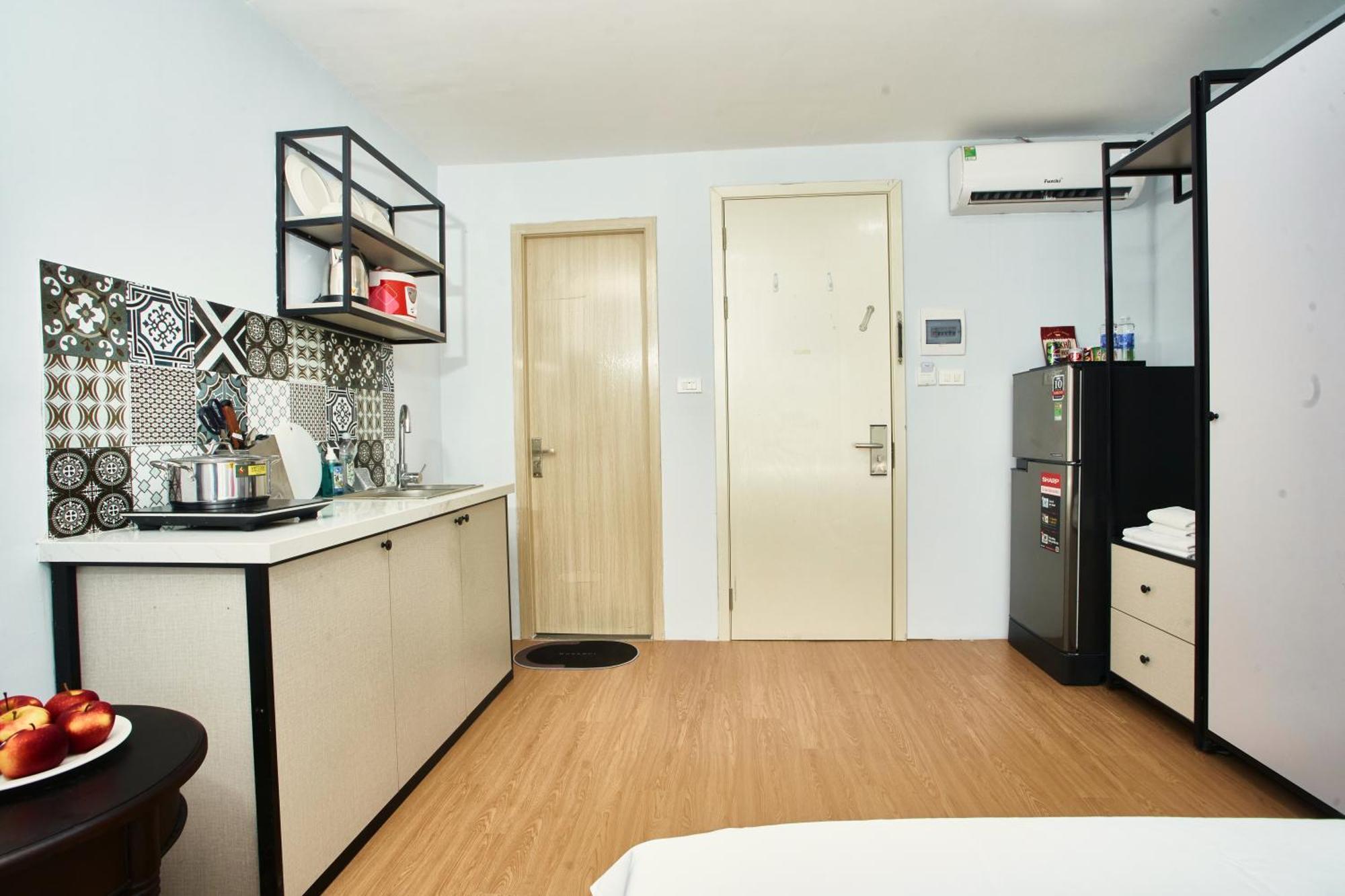 Eco Nest Hotel & Apartment ハノイ市 エクステリア 写真