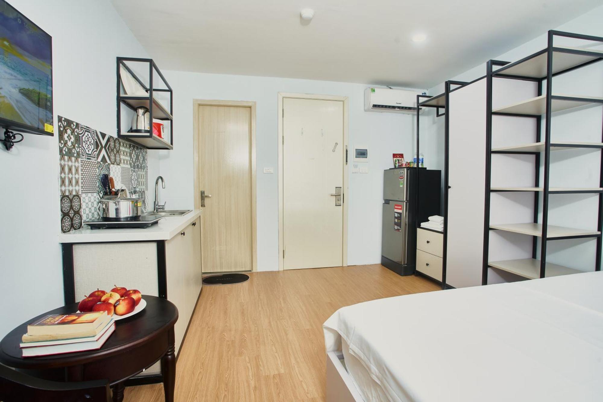 Eco Nest Hotel & Apartment ハノイ市 エクステリア 写真