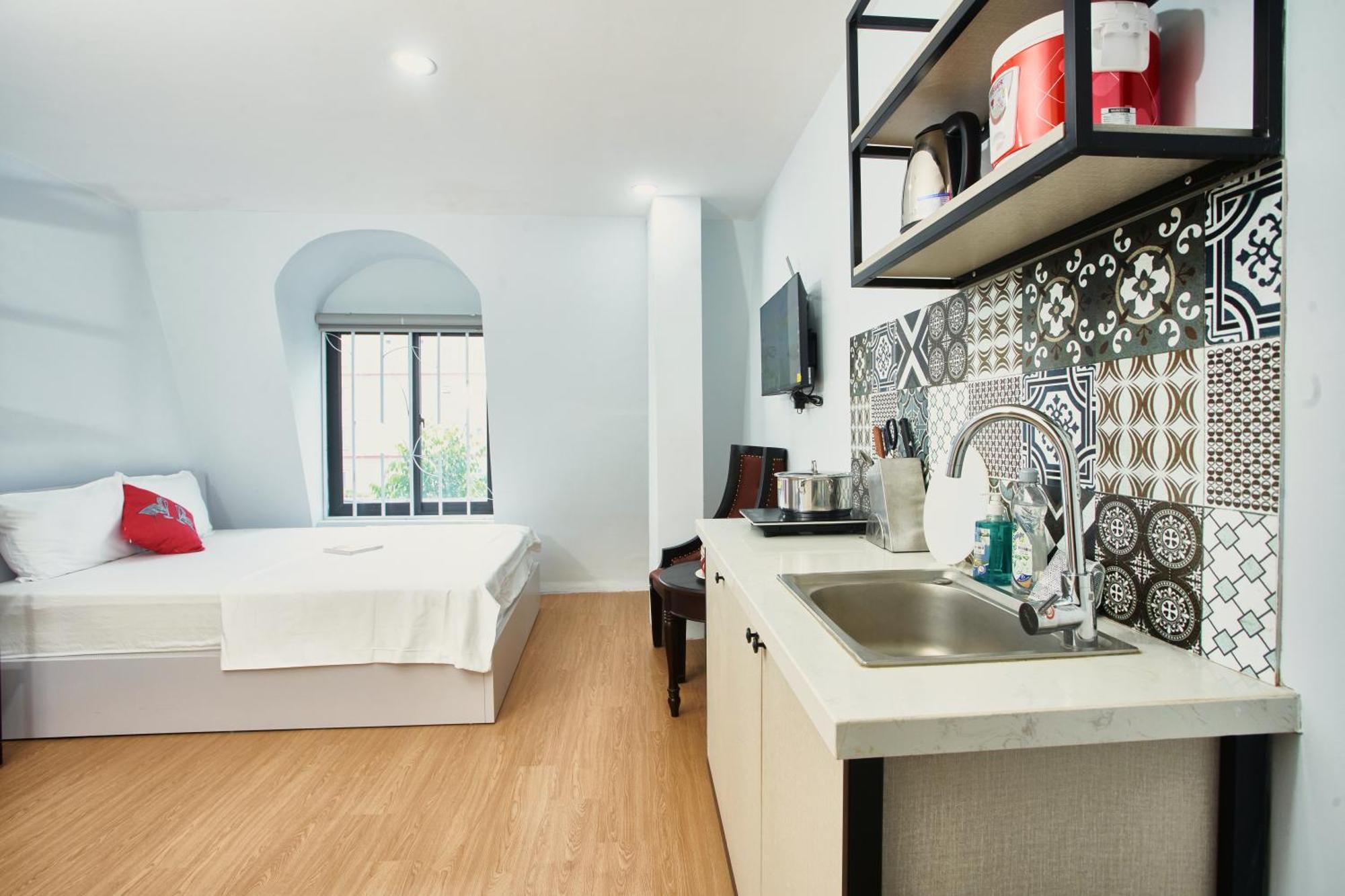 Eco Nest Hotel & Apartment ハノイ市 エクステリア 写真