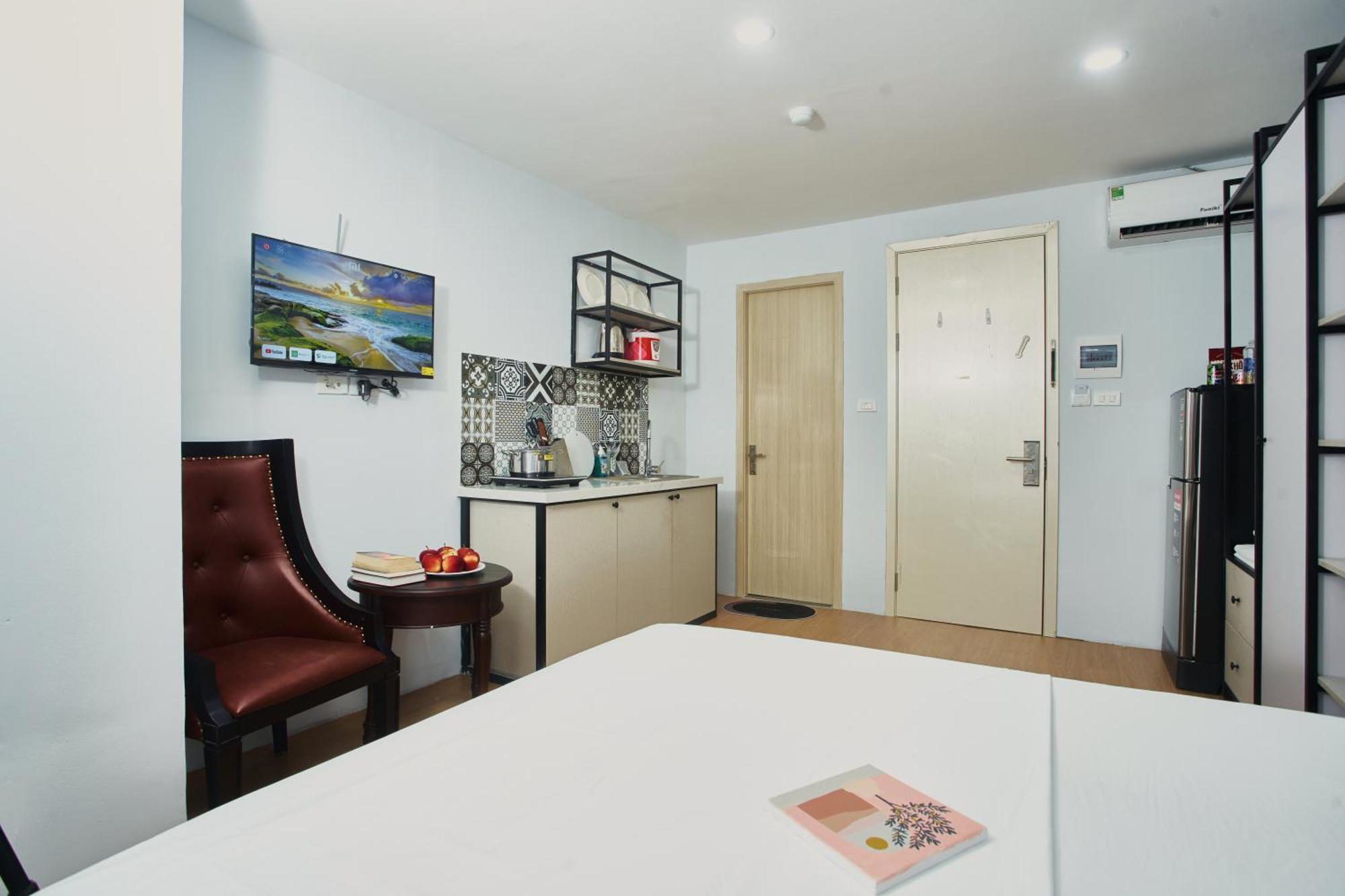 Eco Nest Hotel & Apartment ハノイ市 エクステリア 写真